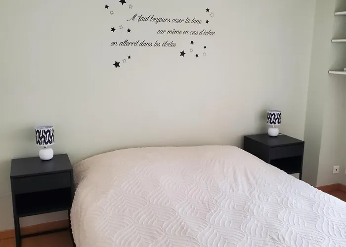 Casa de Férias Maison 6 Voyageurs Proche De L'aeroport *